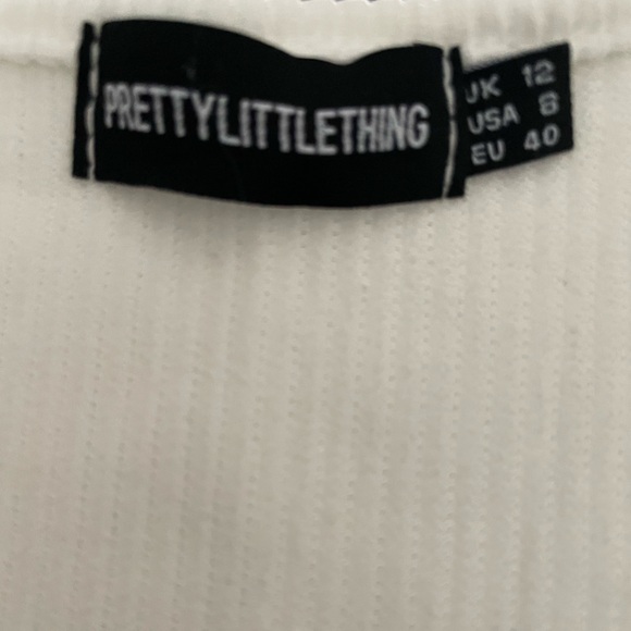 Asymmetrical white crop top from pretty little thing - Picture 5 of 5